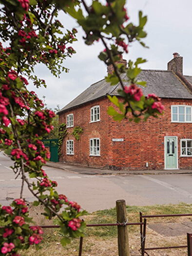 3 Bedroom End Of Terrace House For Sale In West End, Welford, Northampton, NN6