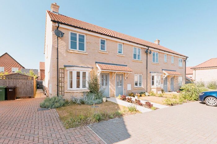 2 Bedroom End Of Terrace House For Sale In Partridge Way, Holt, NR25