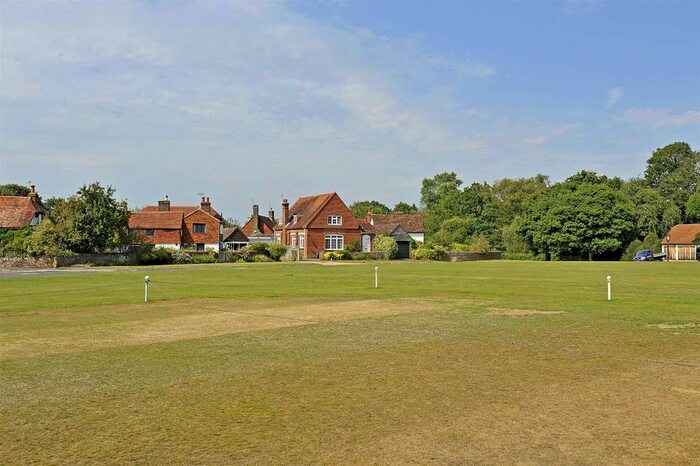 3 Bedroom Detached House For Sale In The Green, Shamley Green, Guildford, GU5