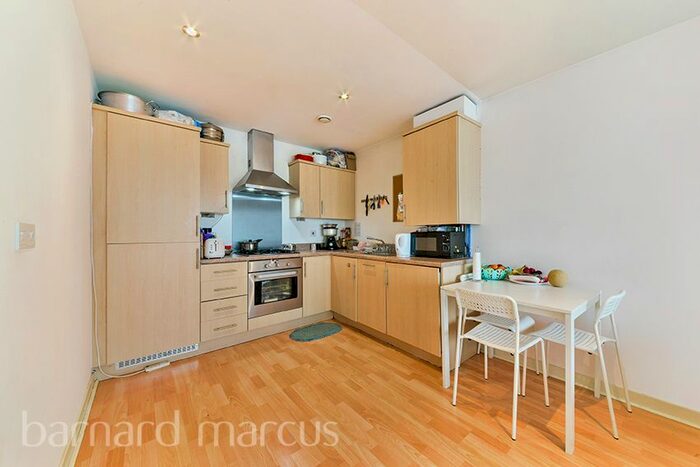 2 Bedroom Flat To Rent In Recovery Street, London, SW17