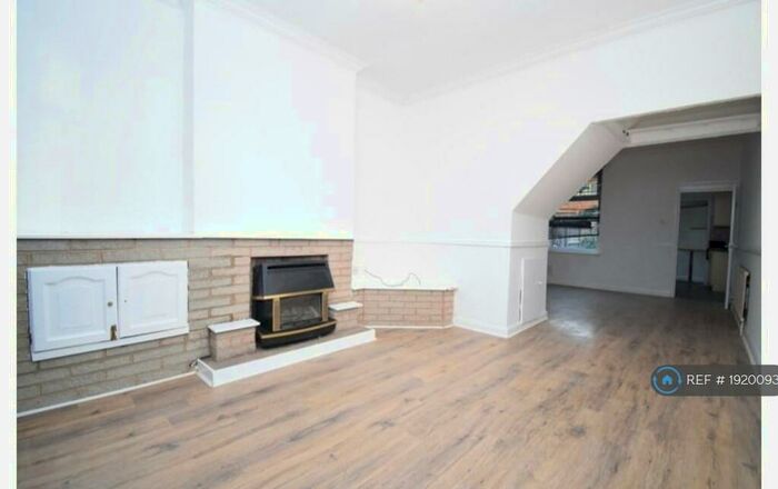 3 Bedroom Terraced House To Rent In Dunton Street, Leicester, LE3