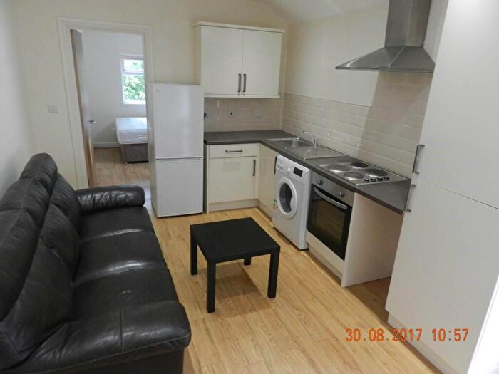 1 Bedroom House To Rent In Gordon Road, Cathays, CF24