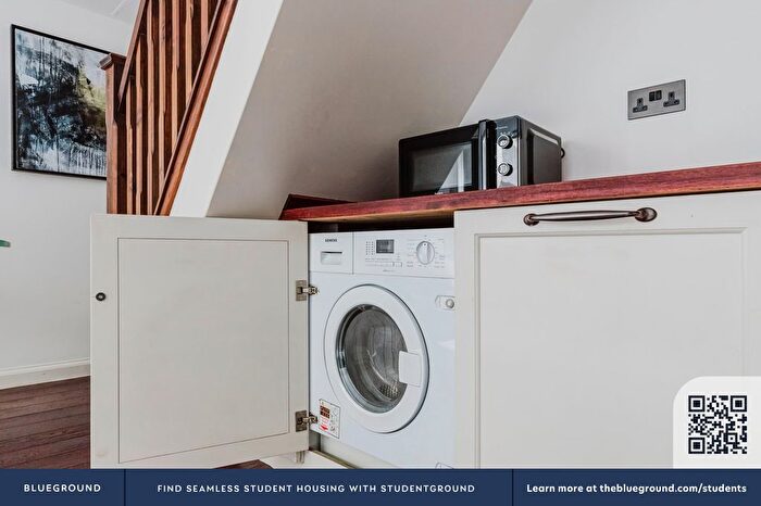 1 Bedroom Flat To Rent In Fitzrovia, London, W1T