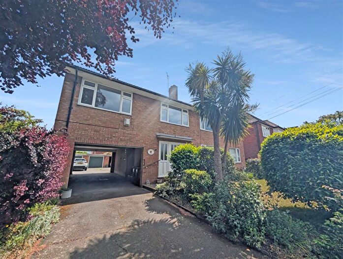 2 Bedroom Apartment To Rent In Victoria Road, Colchester, CO3