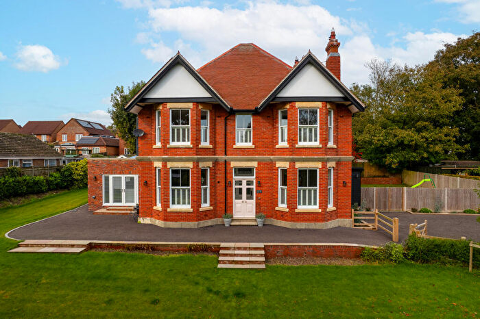 5 Bedroom Detached House For Sale In Silverlands Road, Lyminge, Folkestone, CT18