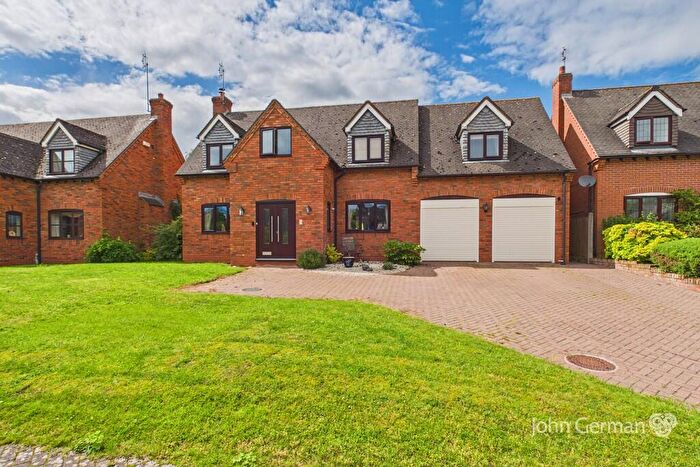 4 Bedroom Detached House For Sale In Squirrels Corner, Newborough, DE13