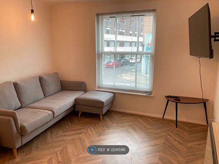 1 Bedroom Flat To Rent In Victoria Street, Bristol, BS1