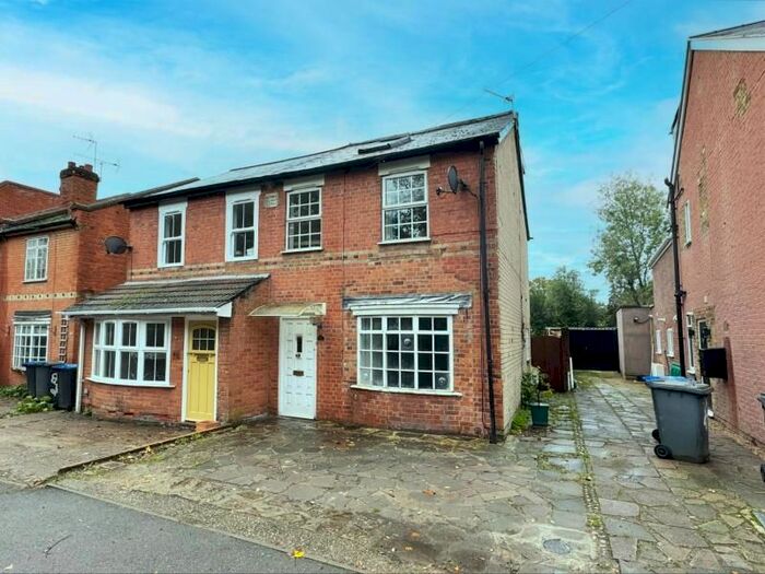 3 Bedroom Semi-Detached House To Rent In St. Judes Road, Englefield Green, Egham, TW20