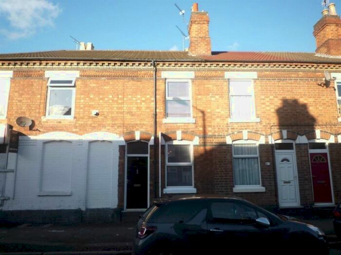 2 Bedroom Terraced House To Rent In Bearwood Hill Road, Burton-On-Trent, DE15