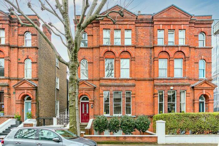 1 Bedroom Flat To Rent In Auriol Road, London, W14