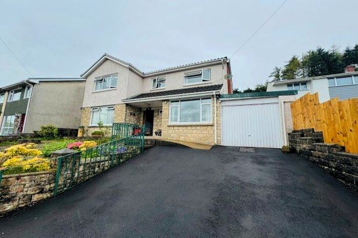 4 Bedroom Property To Rent In Glantowy, Carmarthen, SA31