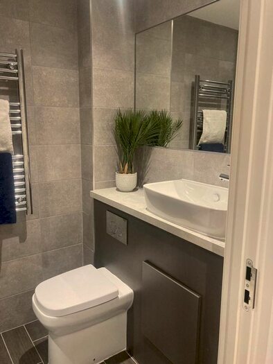 Studio To Rent In Earl Street, Sheffield, S1