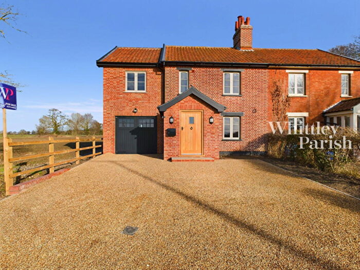 4 Bedroom Semi-Detached House For Sale In Fersfield Road, Bressingham, Diss, IP22