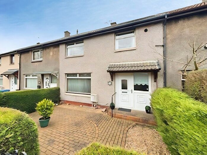 3 Bedroom Terraced House For Sale In Boyes Path, Glenrothes, KY6