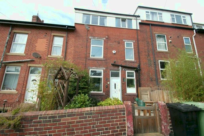 3 Bedroom Terraced House To Rent In Ross Grove, Leeds, West Yorkshire, LS13