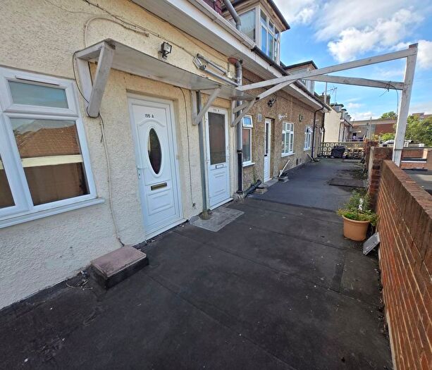 1 Bedroom Flat To Rent In Greenford Road, Sudbury Hill, Harrow, HA1