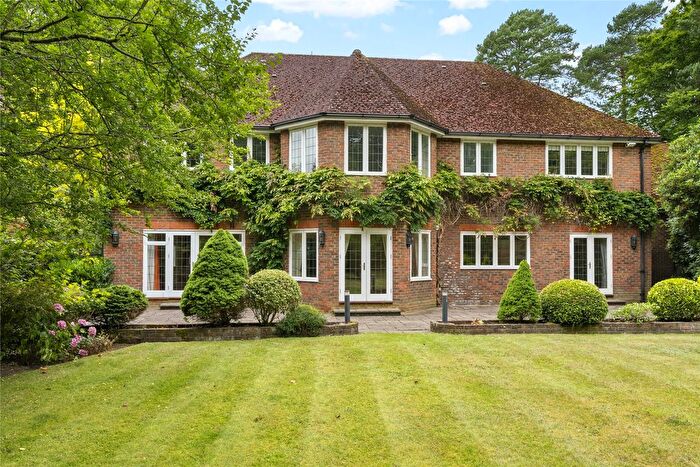 5 Bedroom Detached House To Rent In Woodside Road, Cobham, Surrey, KT11