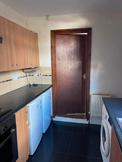 1 Bedroom Flat To Rent In Malvern Road, LU1