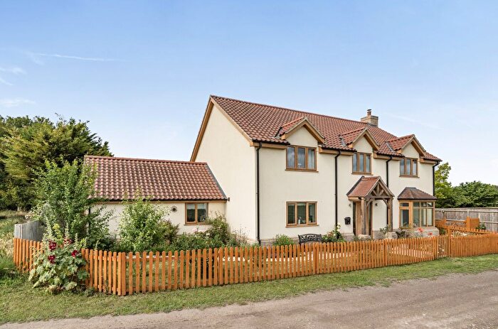 4 Bedroom Detached House For Sale In Burwell, Cambridge, Cambridgeshire, CB25