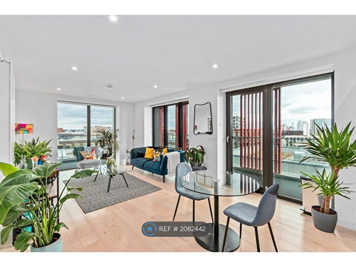 2 Bedroom Flat To Rent In Bonnet Street, London, E16