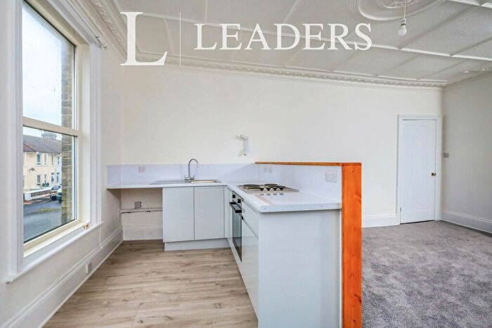 1 Bedroom Flat To Rent In Beach Road Area, BN22