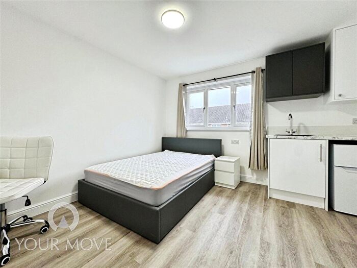 1 Bedroom Property To Rent In Waid Close, Dartford, Kent, DA1