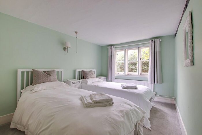 4 Bedroom Detached House For Sale In Swan Green, Emery Down, Lyndhurst, SO43