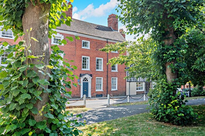 5 Bedroom Town House For Sale In Dinham, Ludlow, Shropshire, SY8