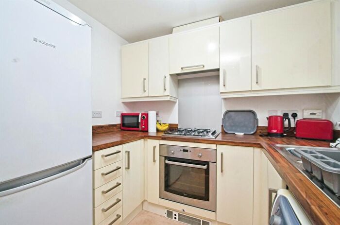 1 Bedroom Coach House For Sale In Rhodfa Brynmenyn, Sarn, Bridgend, CF32