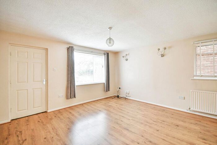 3 Bedroom House To Rent In East Swindon, SN3