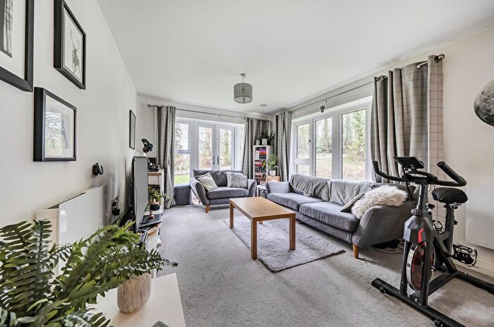 2 Bedroom Flat For Sale In Woodbrooke House, New House Farm Drive, Northfield, B31