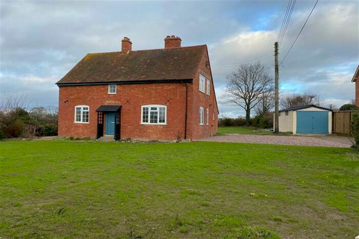 3 Bedroom Cottage To Rent In Sandhill Road, East Claydon, MK18