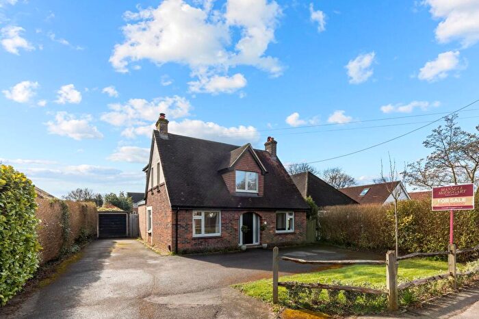 3 Bedroom Detached House For Sale In Forest Road, Horsham, RH12