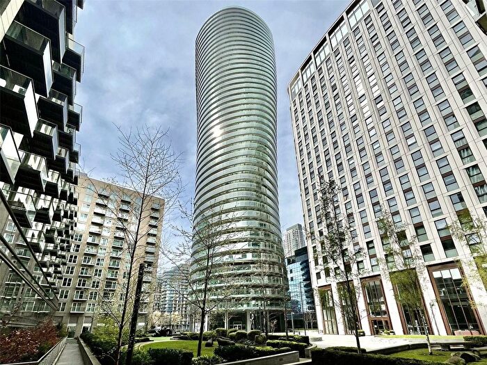 1 Bedroom Flat For Sale In Arena Tower, Crossharbour Plaza, London, E14