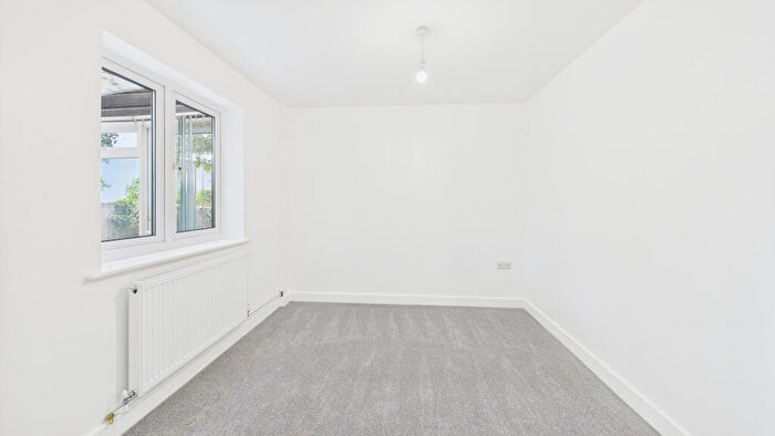 4 Bedroom Detached House For Sale In Cosy Corner, Aston Clinton, Aylesbury, Buckinghamshire, HP22