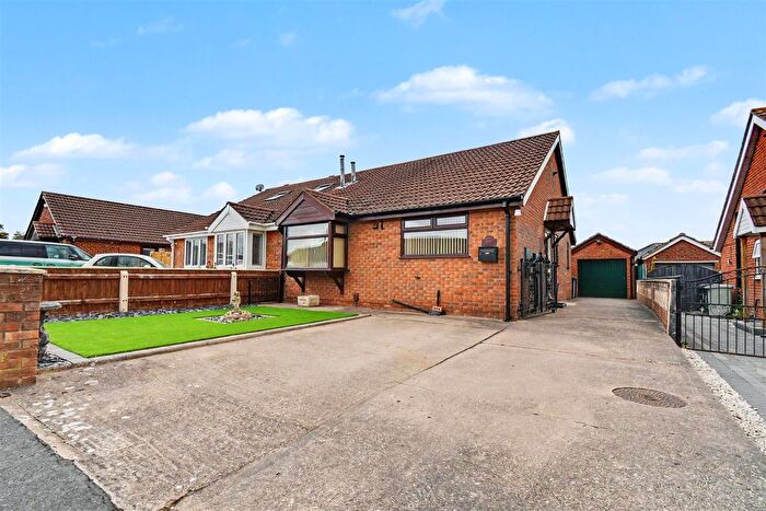 2 Bedroom Semi-Detached Bungalow For Sale In Evendine Court, Holton-Le-Clay, Grimsby, DN36