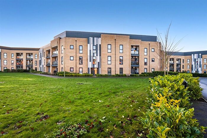 2 Bedroom Flat For Sale In Brocade Road, Andover, SP11