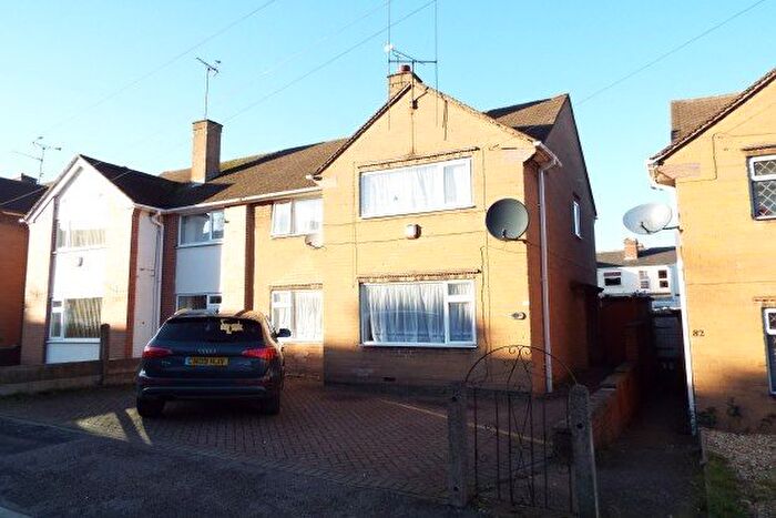 3 Bedroom Semi-Detached House To Rent In Princes Street, Mansfield, NG18