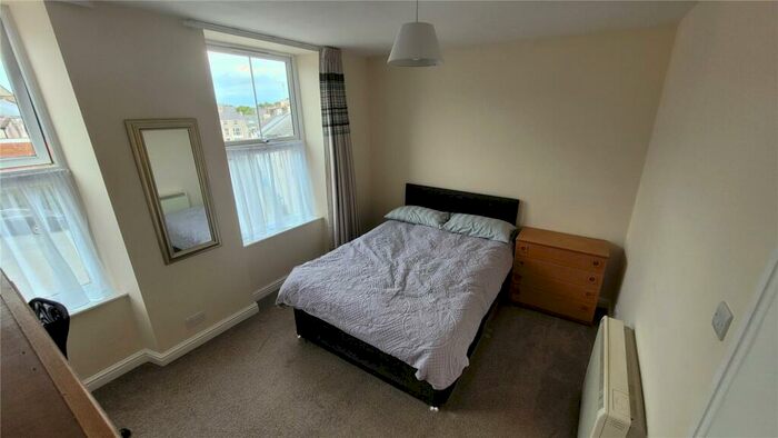 3 Bedroom End Of Terrace House To Rent In Hill Street, Bangor, Gwynedd, LL57