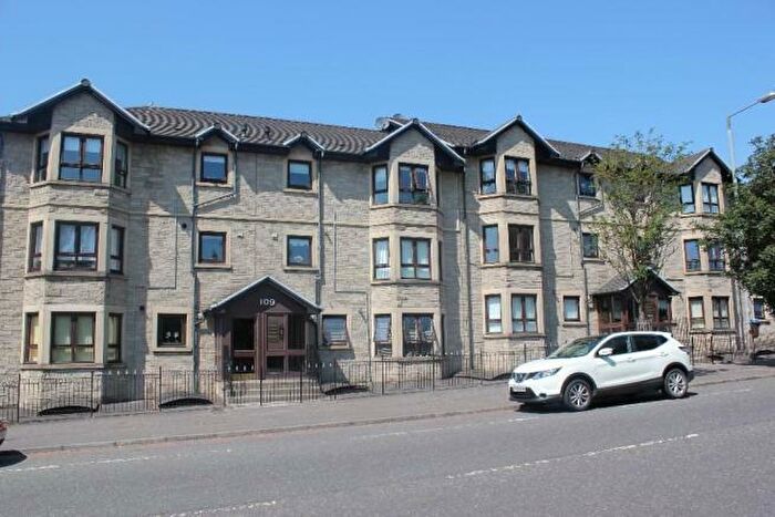 2 Bedroom Flat To Rent In Cumbernauld Road, Stepps, Glasgow, G33