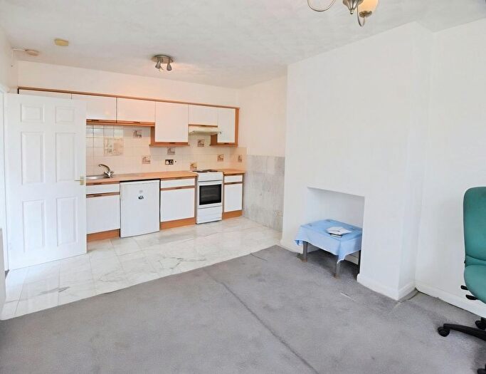 Studio For Sale In Sutton Road, Watford, WD17