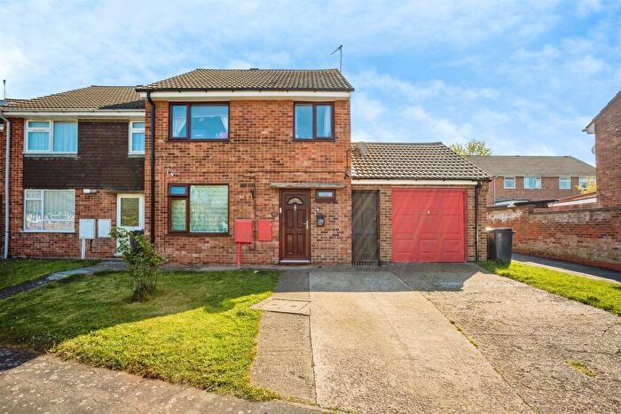 3 Bedroom End Of Terrace House For Sale In Edendale Road, Melton Mowbray, LE13