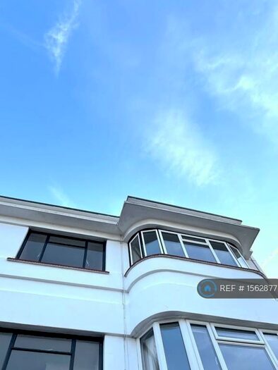 2 Bedroom Penthouse To Rent In Nelson Drive, Leigh-On-Sea, SS9