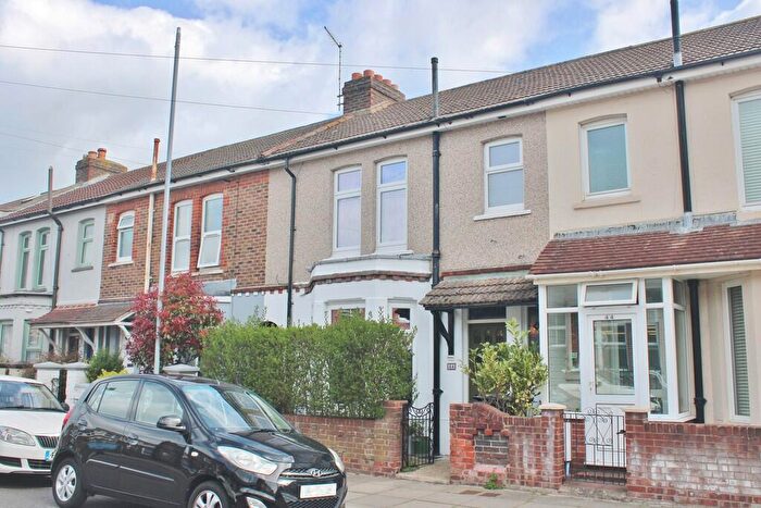 3 Bedroom Terraced House For Sale In Shelford Road, Southsea, PO4