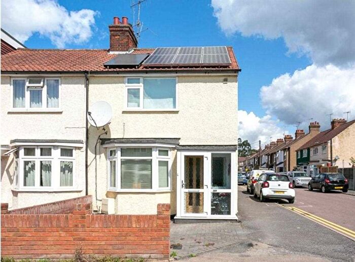 2 Bedroom Semi-Detached House For Sale In Walton Road, Bushey ., WD23