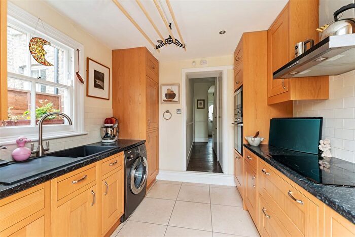 2 Bedroom Terraced House For Sale In Cowley Road, Wanstead, E11