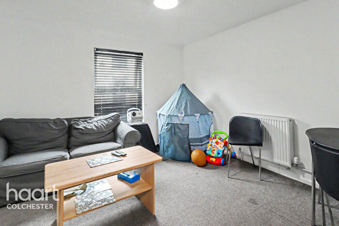 1 Bedroom Flat To Rent In Mersea Road, Colchester, CO2