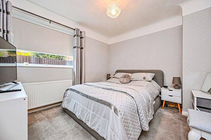 3 Bedroom Bungalow For Sale In Agnes Road, Blundellsands, Liverpool, L23