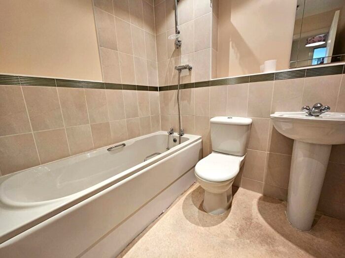2 Bedroom Apartment To Rent In Stavely Way, Gamston, Nottingham, Nottinghamshire, NG2