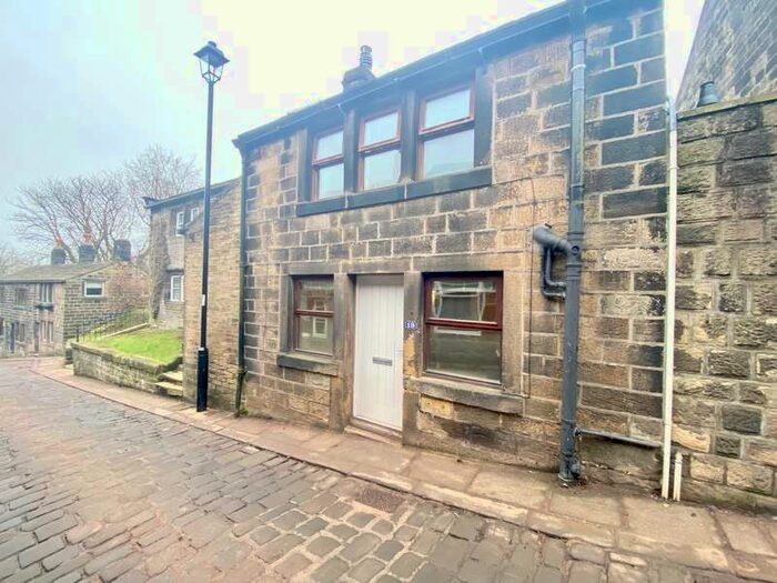 2 Bedroom Terraced House To Rent In Towngate, Heptonstall, HX7